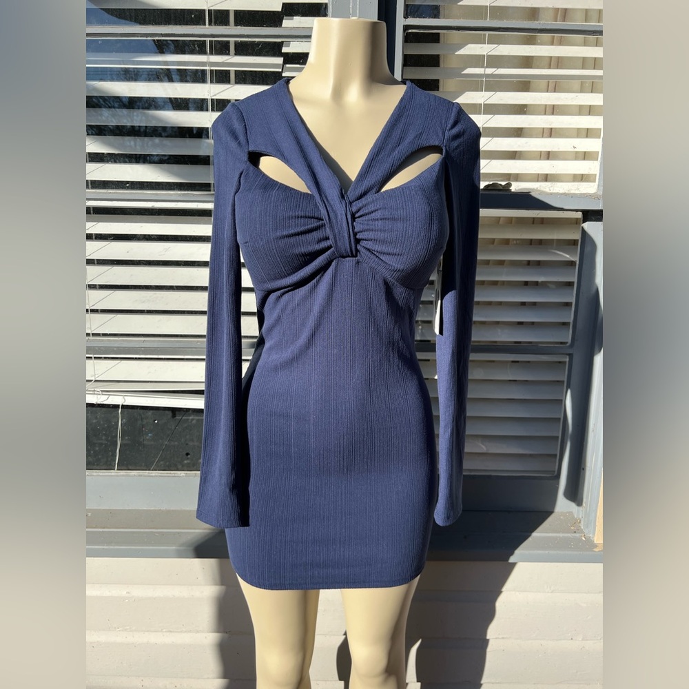 Elegant Navy Blue Cut-Out Dress